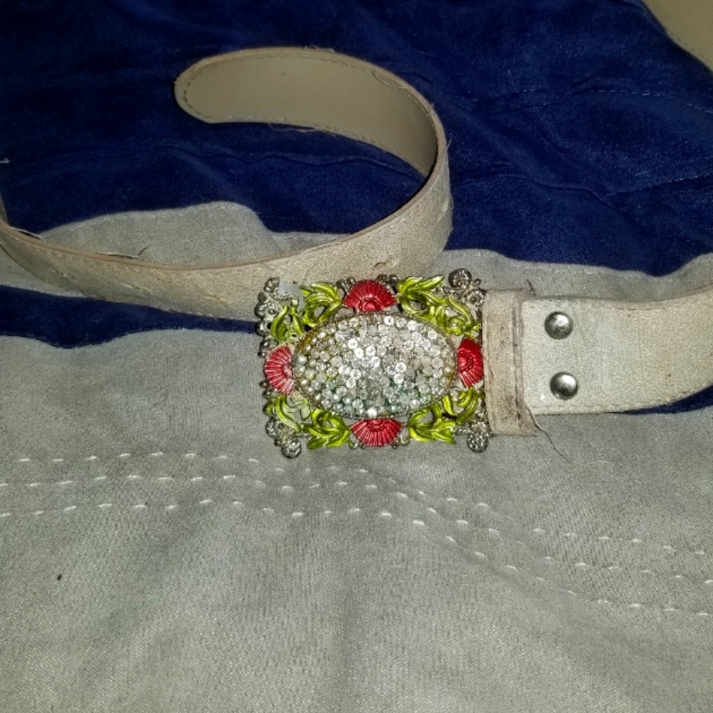 rhinestone white belt juniors size xl